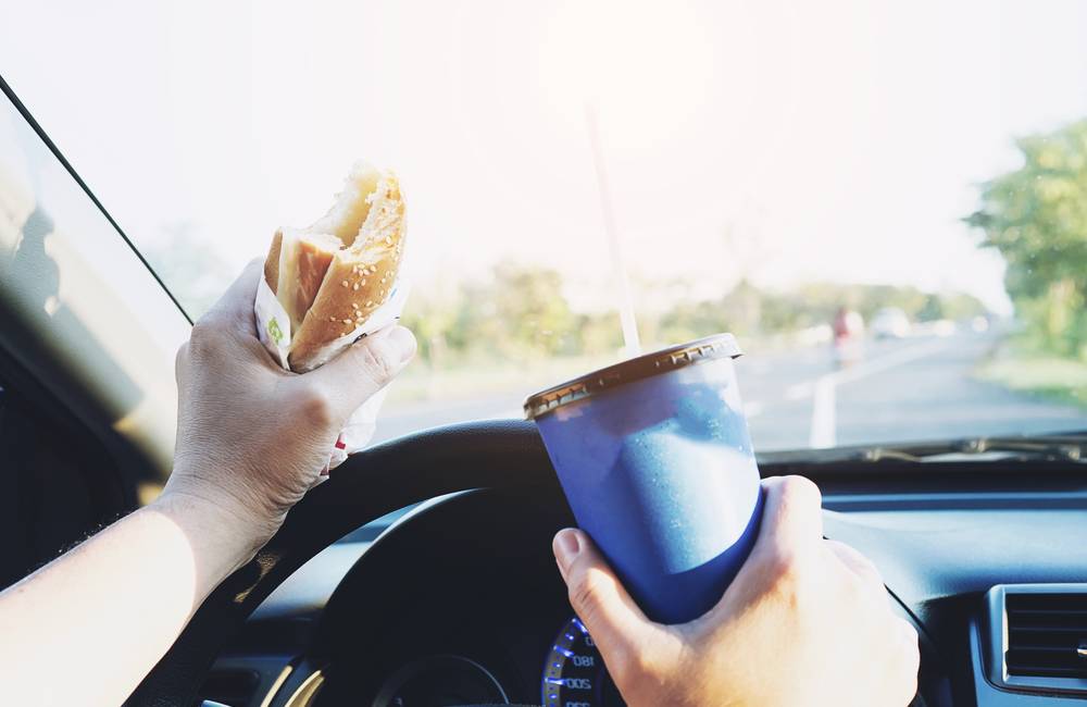 Don't Eat And Drive ©Pair Srinrat/Shutterstock.com