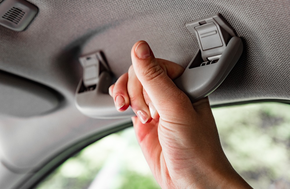 Make Car Handles Stay In Place ©natali_ploskaya/Shutterstock.com